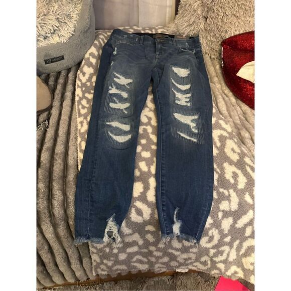 Torrid nwt Bombshell Skinny stretch High-Rise Destructed Jean 14S westchester - Picture 11 of 11
